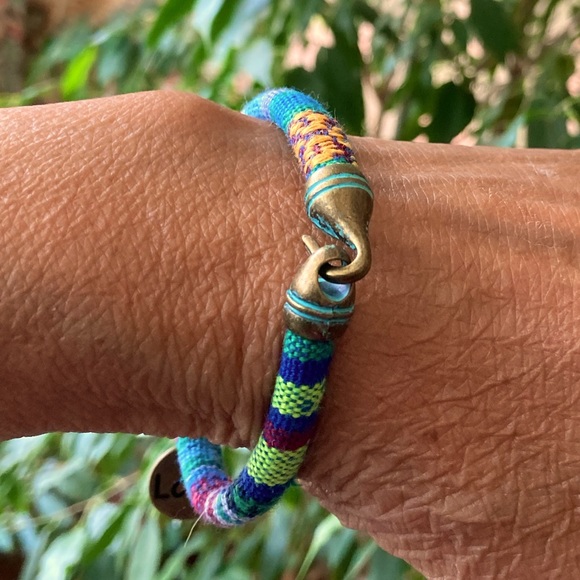 TRIBAL-BOHO Fabric Cord Bracelet in Teal - Picture 7 of 8